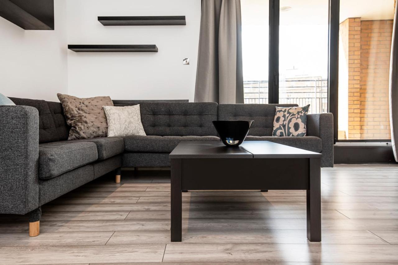 Large And Central 2 Bed ロンドン エクステリア 写真