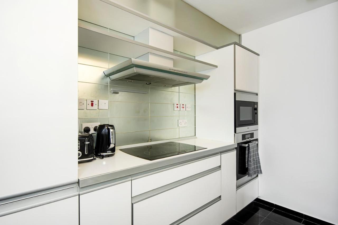 Large And Central 2 Bed ロンドン エクステリア 写真